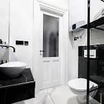 Native Sereno Fenn'a 5 Apartment *